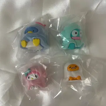 산리오 캐릭터즈 이불 뒤집어쓴 2 4종 세트