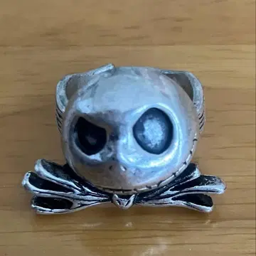 잭 스켈링턴 메탈 반지 중고품