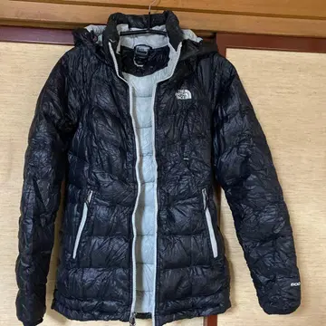 THE NORTH FACE 블랙 다운 자켓