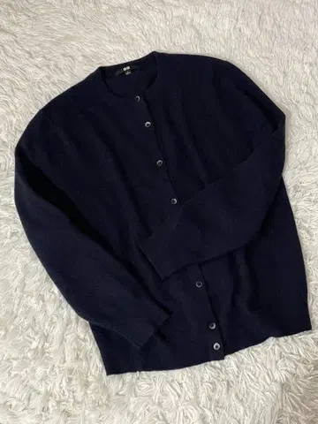 [촉감 발군] 유니클로 캐시미어 100% 네이비 가디건 L 사이즈