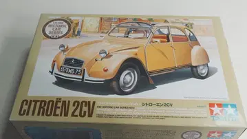 타미야 시트로엥 2CV 1/24