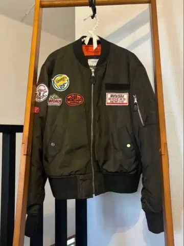 Bershka MA-1 플라이트 자켓 M 사이즈