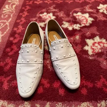 MODE ET ACCOMMOD 스터드 로퍼 화이트