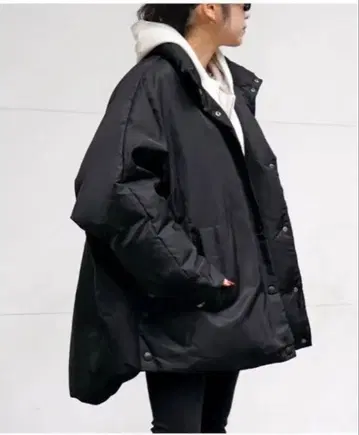 BERENICE ap studio 블랙 오버 다운 자켓