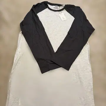 새상품 택 포함 HOLIDAY 롱 원피스 긴팔 그레이 블랙