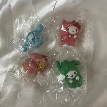 산리오 후드티 피규어 4점 세트