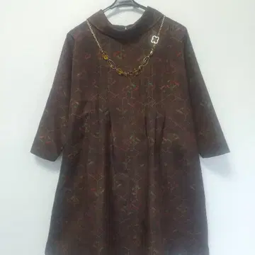 꽃무늬 브라운 긴팔 튜닉