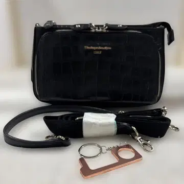 [ 새상품 ] Moduprincipe 블랙 가죽 숄더백