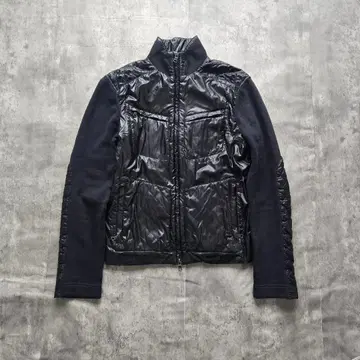 레어 아르마니 익스체인지 퀼팅 자켓 블랙 M 광택