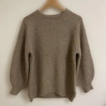 가을/겨울 제품 스웨터