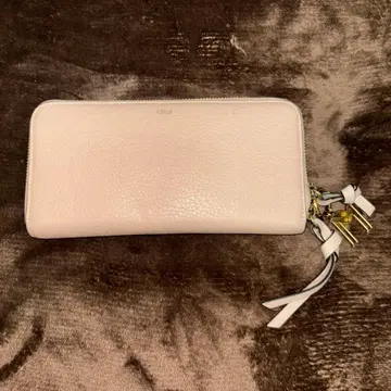 끌로에 장지갑 M 참 포함