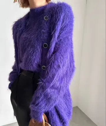 AMERI FEATHER OVER CARDIGAN WITH VEST