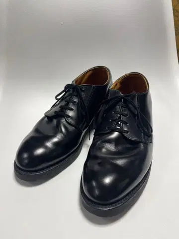 Red wing 레드 윙 포스트맨