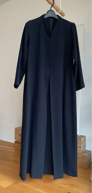 [RIM. ARC] 다크 네이비 네이비 클래식 롱 스커트 36