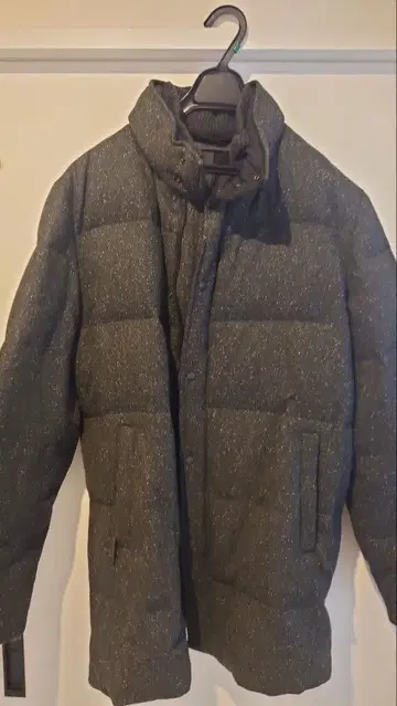 labanats 그레이 다운 자켓