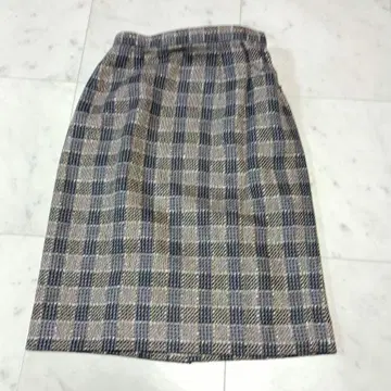 Leilian 레리안 체크 무늬 타이트 스커트 무릎 기장 11 일본제