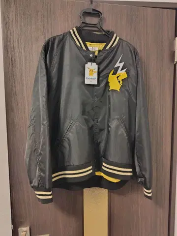 그라니프 포켓몬 피카츄 & 라이츄 & 피츄 자켓 L 사이즈