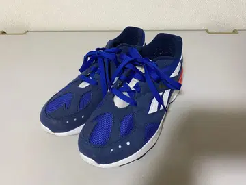 리복 로우컷 스니커즈 DV3911 27cm