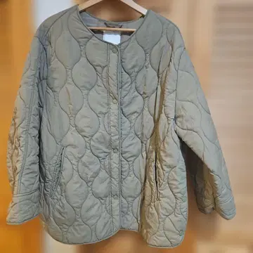 카키 퀼팅 자켓 L 사이즈