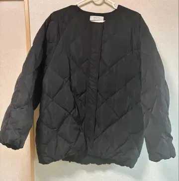 어반 리서치 ACUTA 블랙 코쿤 퀼팅 다운