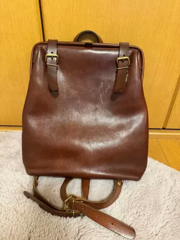 HERZ 남녀 공용 헤르츠 가죽 백팩