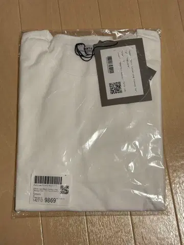 부품 라보 보트넥 롱T 화이트 S 사이즈