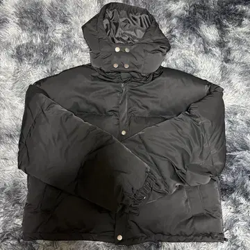 블랙 다운 자켓 높은 옷깃 숏 기장