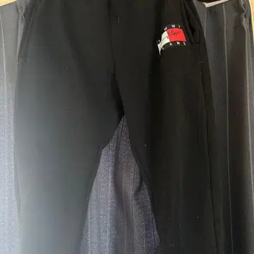 TOMMY HILFIGER 블랙 셋업