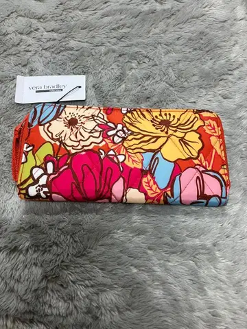 22, 베라 브래들리 꽃무늬 장지갑
