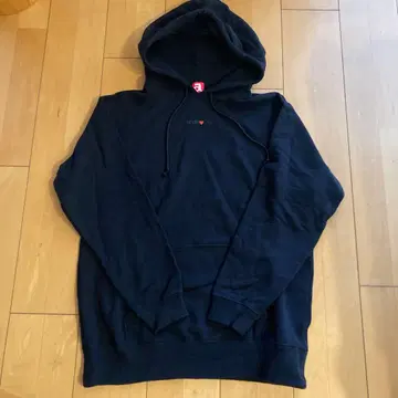 아르키비오 블랙 후드 부착 스웨터