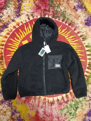 MEI 후드 부착 블랙 플리스 자켓