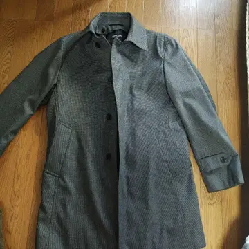 그레이 체크 무늬 스텐카라 코트