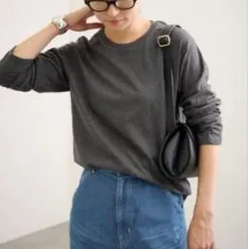 미사용 새상품 택 포함 FRAMeWORK YAK MIX 티셔츠 그레이