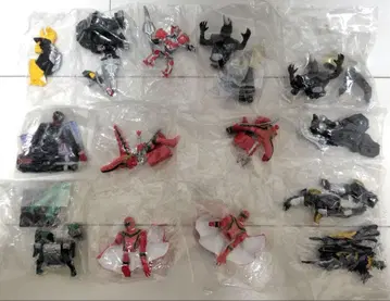 가챠가챠 피규어 8개