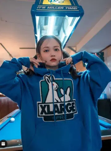 XLARGE 후드 부착 맨투맨 #FR2 파랑