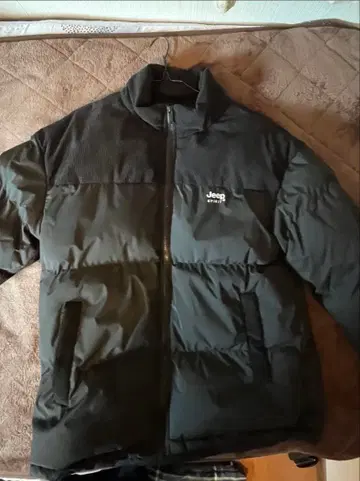 Jeep 블랙 다운 자켓