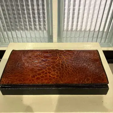 브라운 가죽 장지갑