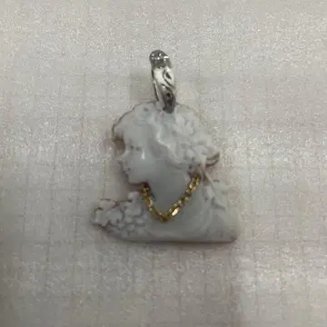 K18 PT900 쉘 카메오 펜던트