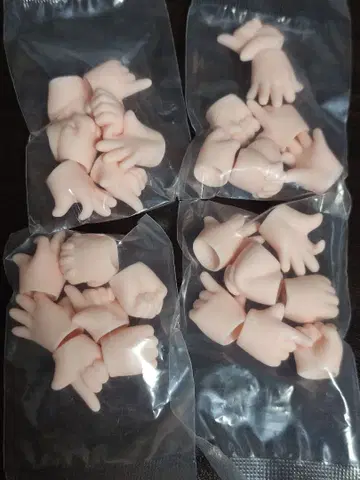 루나에게 바치는 크라우드 펀딩 특전 핸드 파츠 4종 세트