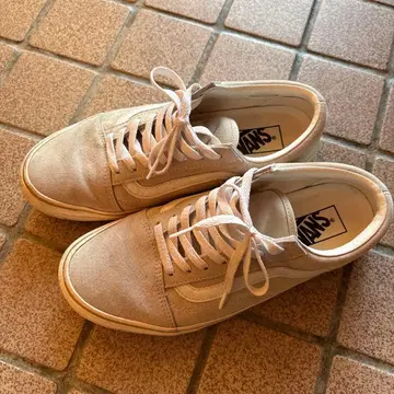 Vans 베이지 스웨이드 스니커즈 올드스쿨