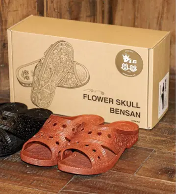 FLOWER SKULL BENSAN 샌들 무라카미 다카시 카이카이키키 L