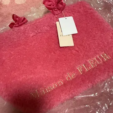 메종 드 플뢰르 백 손수건