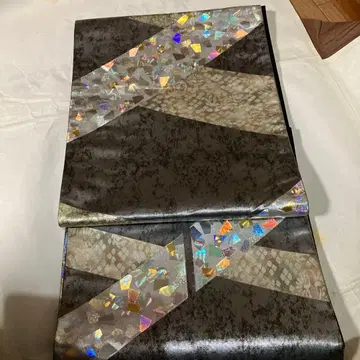 기하학 패턴 광택 오비