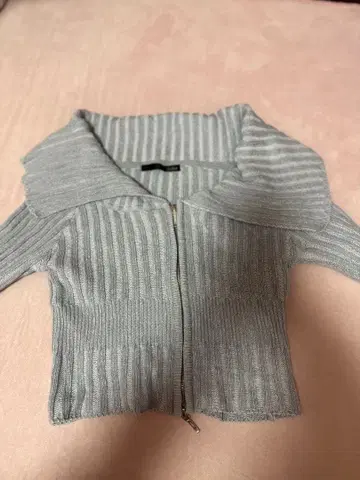 Heather WZIP 더블 지퍼 랜덤 리브 니트 오프숄더 니트