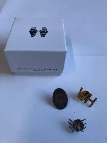 새상품 미사용! WOUTERS&HENDRIX 우타즈&헨드릭스의 핀즈