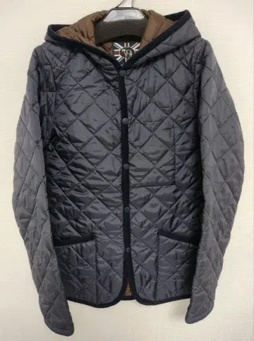 새상품급 라벤햄 퀼팅 자켓 38 후드 부착 네이비