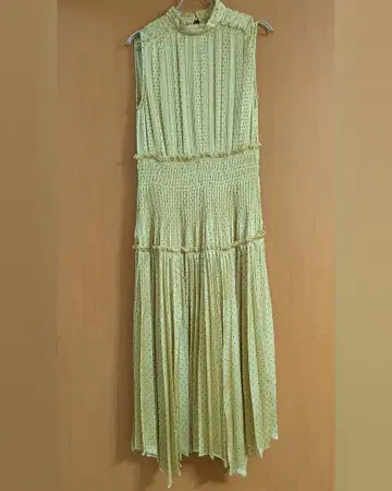 SNIDEL 슬리브리스 도트 무늬 롱 원피스