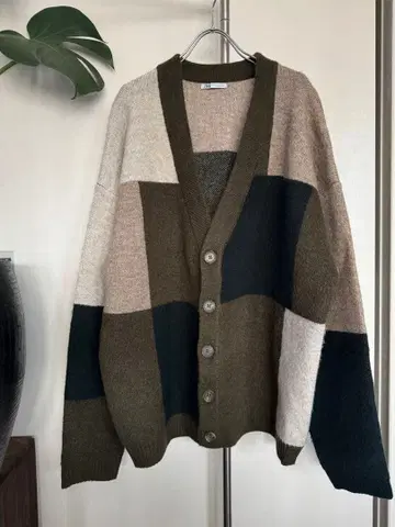 ZARA 패치워크 가디건