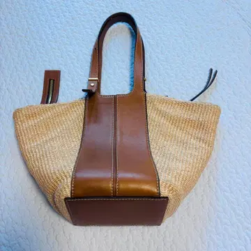 Gianni chiarini 스트로우와 가죽 바스켓백 이탈리아제