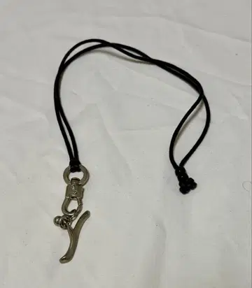 그라운드 Y 목걸이 1회 3회 정도 사용